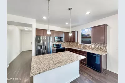 7511 S 12th Avenue, Phoenix, AZ 85041 - Photo 6