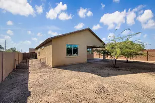 7511 S 12th Ave, Phoenix, AZ 85041 - Photo 8