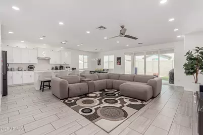 1194 E Meadowridge Drive, Casa Grande, AZ 85122 - Photo 1