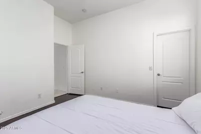 2541 E Wisteria Drive, Chandler, AZ 85286 - Photo 32