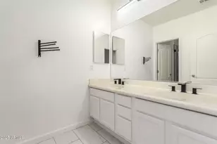 2541 E Wisteria Dr, Chandler, AZ 85286 - Photo 48