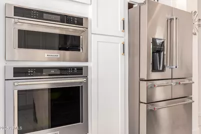 2541 E Wisteria Drive, Chandler, AZ 85286 - Photo 14