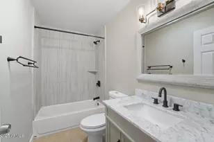 8437 E Thomas Rd, Scottsdale, AZ 85251 - Photo 24