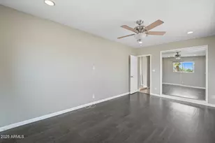 8437 E Thomas Rd, Scottsdale, AZ 85251 - Photo 22