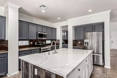 15152 W Westview Drive, Goodyear, AZ 85395 - Photo 6