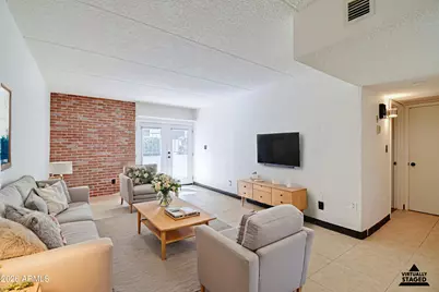 3416 N 44th Street #8, Phoenix, AZ 85018 - Photo 2