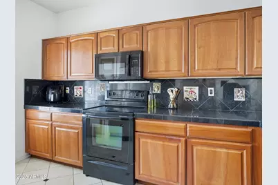 9336 W Raymond Street, Tolleson, AZ 85353 - Photo 6