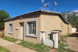 730 E 1st St, Douglas, AZ 85607 - Photo 2