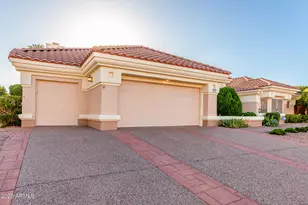 22120 N Golf Club Dr, Sun City West, AZ 85375 - Photo 6