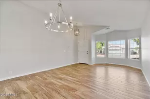 20283 N 51st Dr, Glendale, AZ 85308 - Photo 8