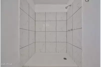 303 E South Mountain Avenue #100, Phoenix, AZ 85042 - Photo 12