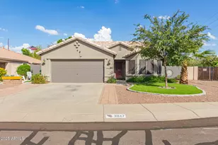 3947 S Soho Ln, Chandler, AZ 85286 - Photo 2