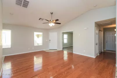 21066 N Wilford Avenue, Maricopa, AZ 85138 - Photo 2