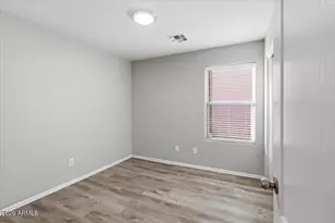 21066 N Wilford Ave, Maricopa, AZ 85138 - Photo 16