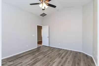 21066 N Wilford Avenue, Maricopa, AZ 85138 - Photo 8