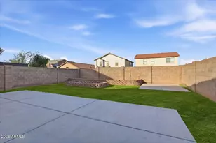 21066 N Wilford Ave, Maricopa, AZ 85138 - Photo 28