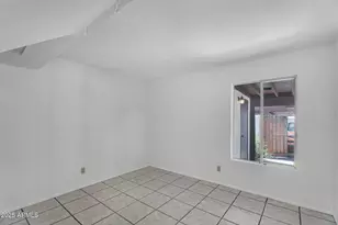 1138 E Kaler Dr, Phoenix, AZ 85020 - Photo 12