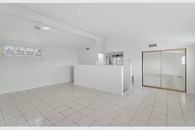 1138 E Kaler Drive, Phoenix, AZ 85020 - Photo 10