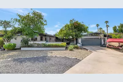 5301 E Mitchell Drive, Phoenix, AZ 85018 - Photo 1
