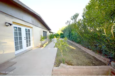 6737 W Oregon Avenue, Glendale, AZ 85303 - Photo 32