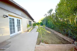 6737 W Oregon Ave, Glendale, AZ 85303 - Photo 32