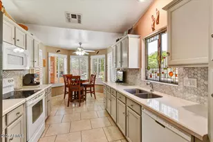 9013 W Marco Polo Rd, Peoria, AZ 85382 - Photo 8