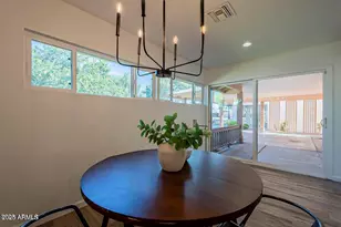 4946 E Lake Point Cir, Phoenix, AZ 85044 - Photo 6