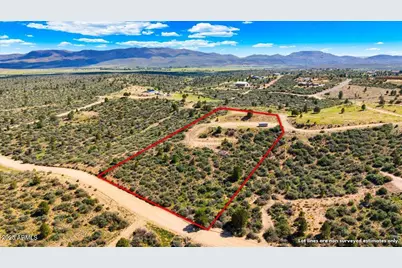 16655 W Blue Sky Drive #70, Peeples Valley, AZ 86332 - Photo 1