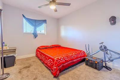 7139 W Wilshire Drive, Phoenix, AZ 85035 - Photo 18