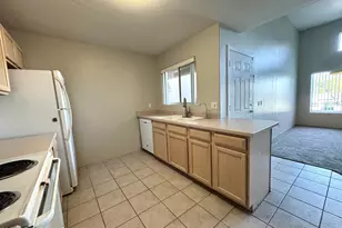 11260 N 92nd St, Scottsdale, AZ 85260 - Photo 8