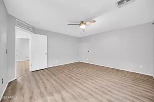 12510 W Santa Fe Ln, El Mirage, AZ 85335 - Photo 14