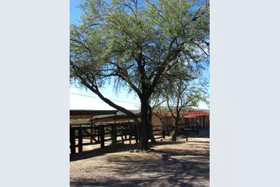 56550 Rancho Casitas Road, Wickenburg, AZ 85390 - Photo 18