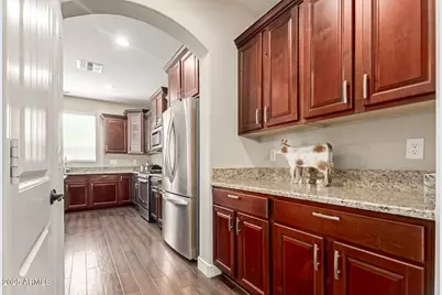 20832 N Wilford Avenue, Maricopa, AZ 85138 - Photo 6