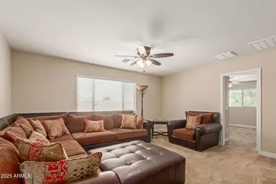 20832 N Wilford Avenue, Maricopa, AZ 85138 - Photo 16