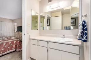 9507 E Sherwood Way, Sun Lakes, AZ 85248 - Photo 18