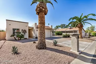 9507 E Sherwood Way, Sun Lakes, AZ 85248 - Photo 2