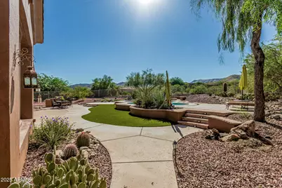 1619 W Moody Trail, Phoenix, AZ 85041 - Photo 36