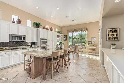 1619 W Moody Trail, Phoenix, AZ 85041 - Photo 16