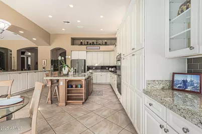 1619 W Moody Trail, Phoenix, AZ 85041 - Photo 14