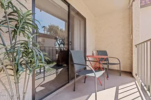 3033 E Devonshire Ave, Phoenix, AZ 85016 - Photo 16