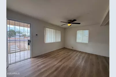 1218 W Cinnabar Avenue, Phoenix, AZ 85021 - Photo 8