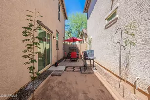 2437 N 73rd Dr, Phoenix, AZ 85035 - Photo 36