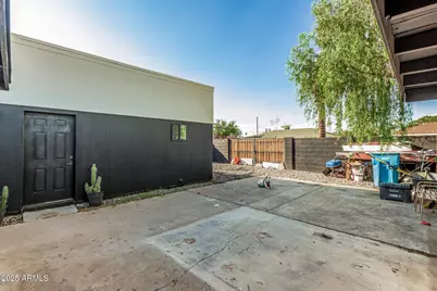 5630 N 30th Drive, Phoenix, AZ 85017 - Photo 38