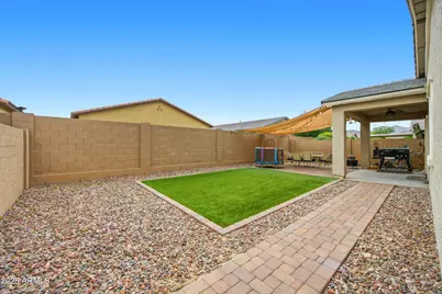 21359 W Alvarado Road, Buckeye, AZ 85396 - Photo 34