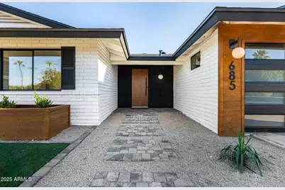 685 E Palm Street, Litchfield Park, AZ 85340 - Photo 8