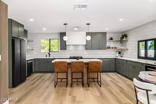 685 E Palm St, Litchfield Park, AZ 85340 - Photo 16