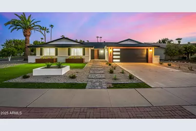 685 E Palm Street, Litchfield Park, AZ 85340 - Photo 1