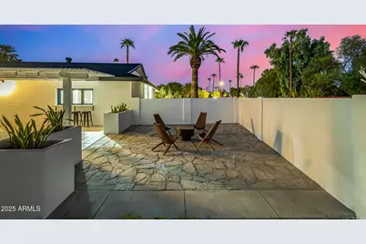 685 E Palm Street, Litchfield Park, AZ 85340 - Photo 48