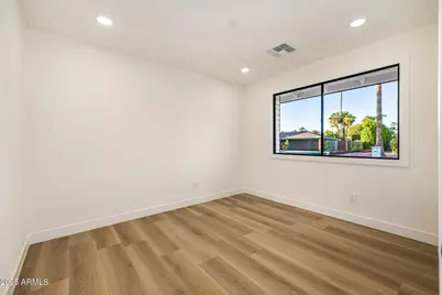 685 E Palm Street, Litchfield Park, AZ 85340 - Photo 32