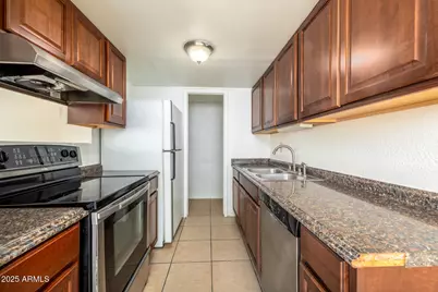 5438 W Lynwood Street, Phoenix, AZ 85043 - Photo 6